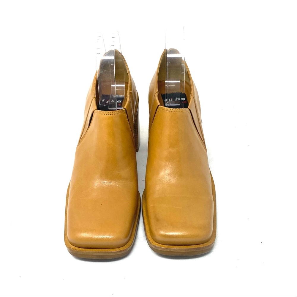 Diba Slip Ons - Picture 2 of 7